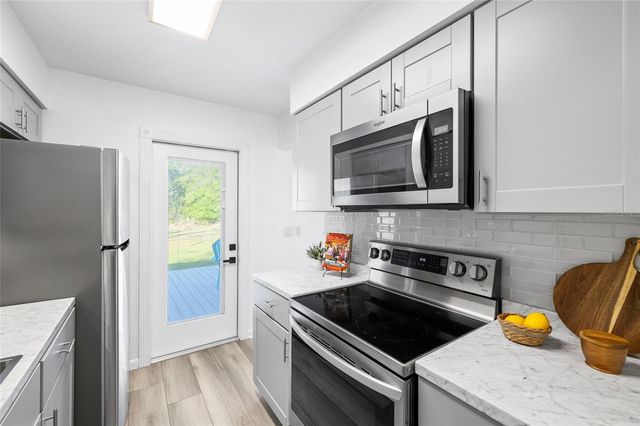 1301 FOXWOOD DRIVE, Lutz, FL 33549