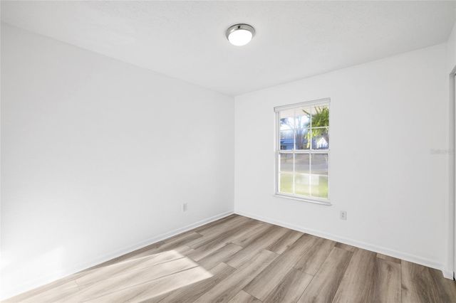 1301 FOXWOOD DRIVE, Lutz, FL 33549