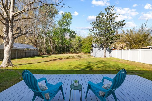 1301 FOXWOOD DRIVE, Lutz, FL 33549