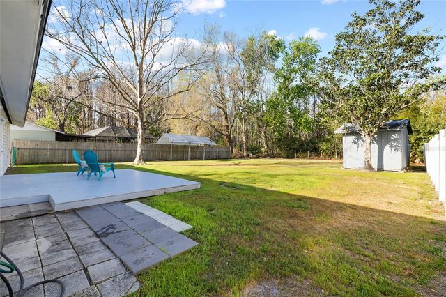 1301 FOXWOOD DRIVE, Lutz, FL 33549