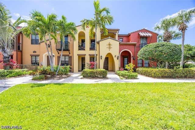 8986 Cambria CIR 2204, Naples, FL 34113