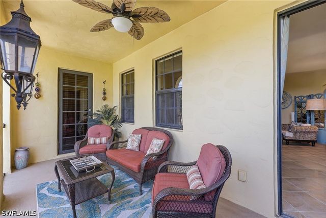 8986 Cambria CIR 2204, Naples, FL 34113