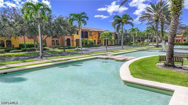 8986 Cambria CIR 2204, Naples, FL 34113