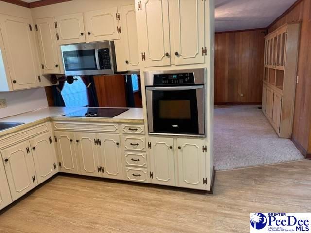 2200 Rosemary Avenue, Florence, SC 29505