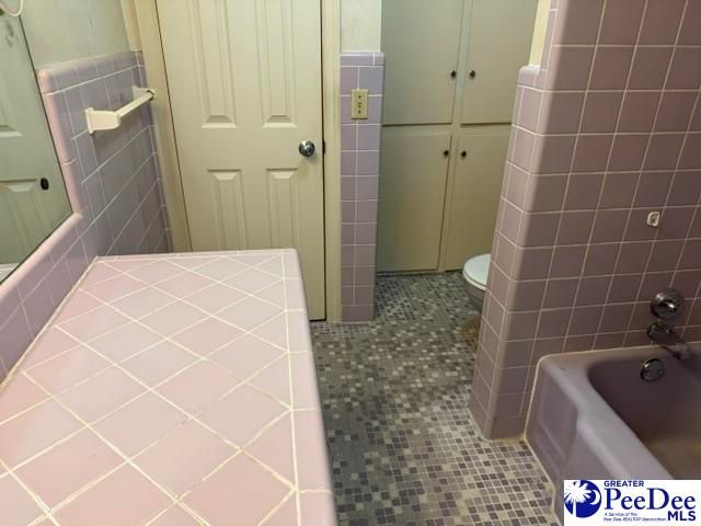 2200 Rosemary Avenue, Florence, SC 29505