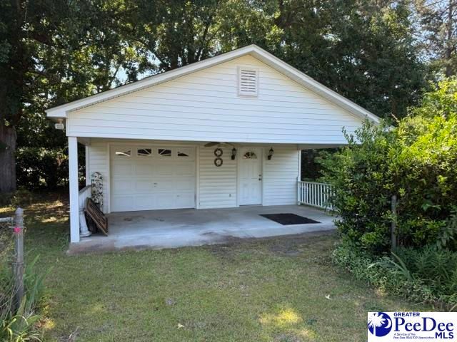 2200 Rosemary Avenue, Florence, SC 29505