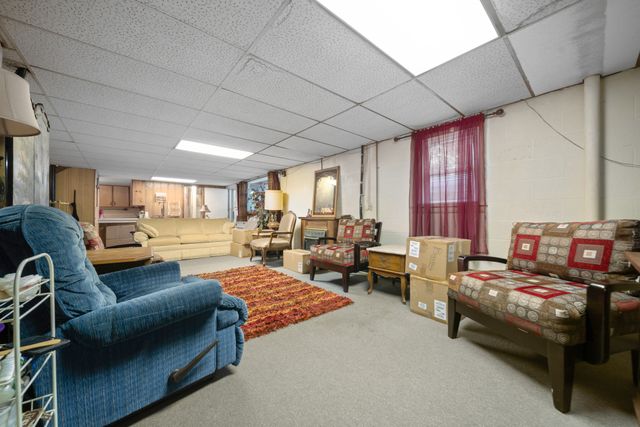 211 Rouse Rd, Dickson, TN 37055