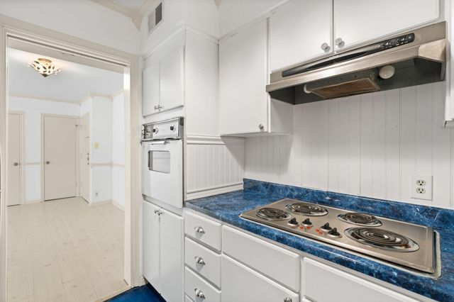 2601 Bellefontaine Street B105, Houston, TX 77025