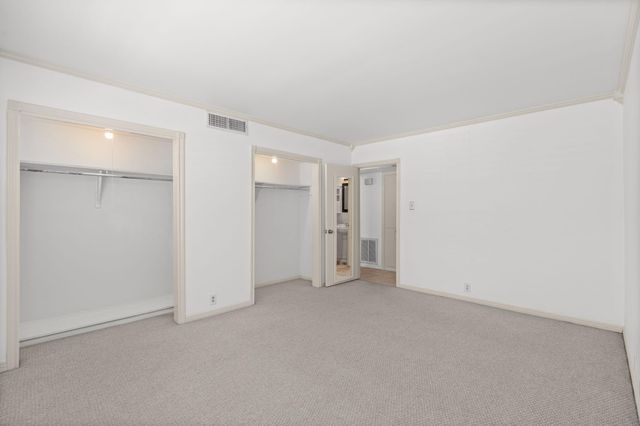 2601 Bellefontaine Street B105, Houston, TX 77025