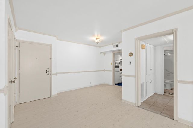 2601 Bellefontaine Street B105, Houston, TX 77025