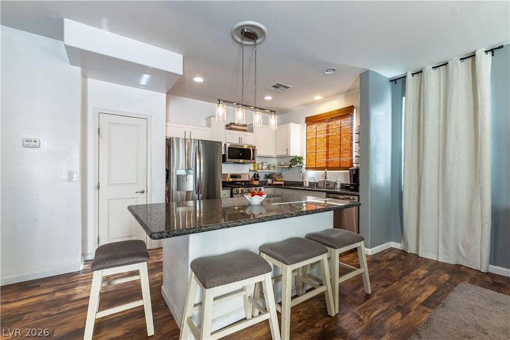 6828 Double Vista Way, Las Vegas, NV 89142 — photo 5