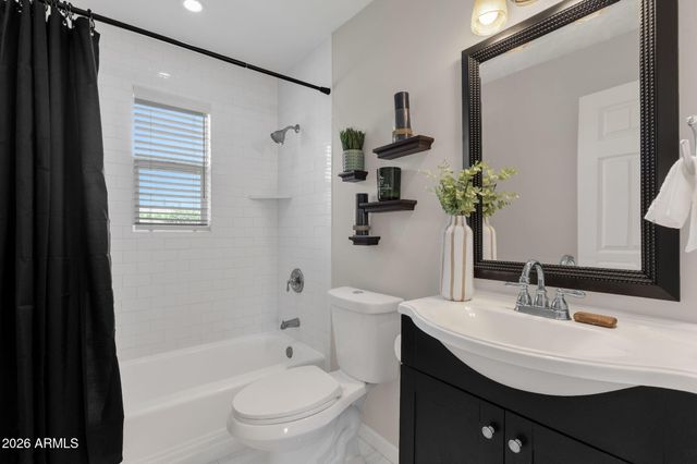 6632 E Oak Street, Scottsdale, AZ 85257