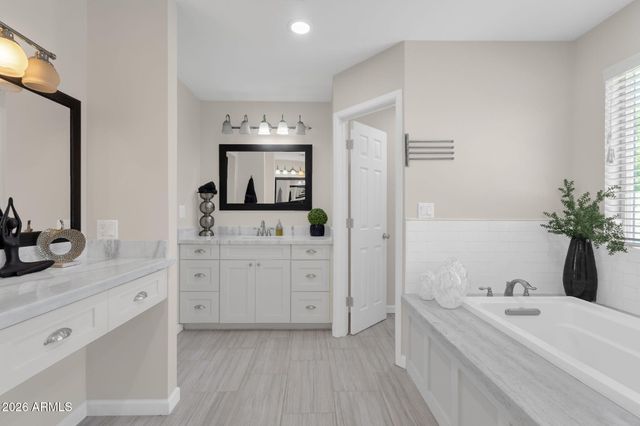 6632 E Oak Street, Scottsdale, AZ 85257
