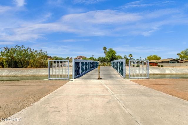 6632 E Oak Street, Scottsdale, AZ 85257