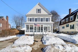 42 Pentucket Ave, Lowell, MA 01852