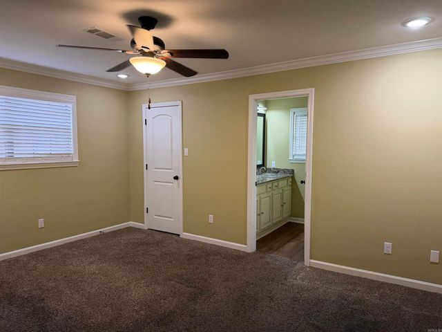 5903 Hampton Parkway, Pine Bluff, AR 71603