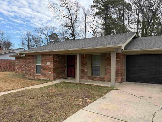 5903 Hampton Parkway, Pine Bluff, AR 71603