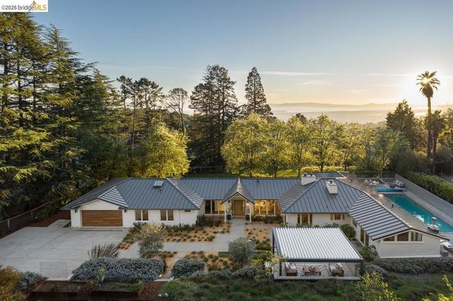 12700 Skyline Blvd, Oakland, CA 94619