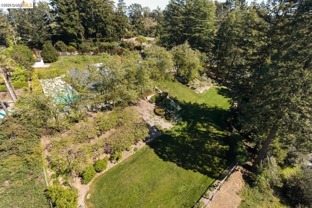 Image 50 of property listing at 12700 Skyline Blvd, Oakland, CA 94619