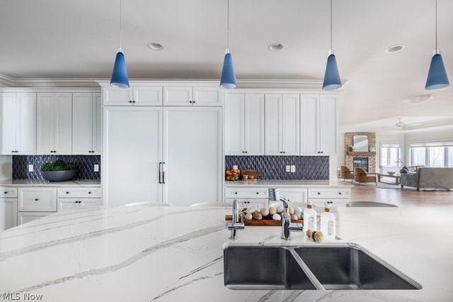 16831 Ravenna Road, Chagrin Falls, OH 44023