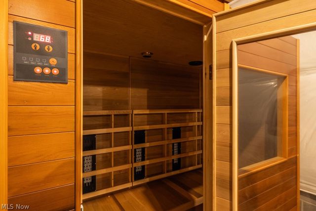 16831 Ravenna Road, Chagrin Falls, OH 44023