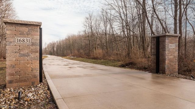 16831 Ravenna Road, Chagrin Falls, OH 44023