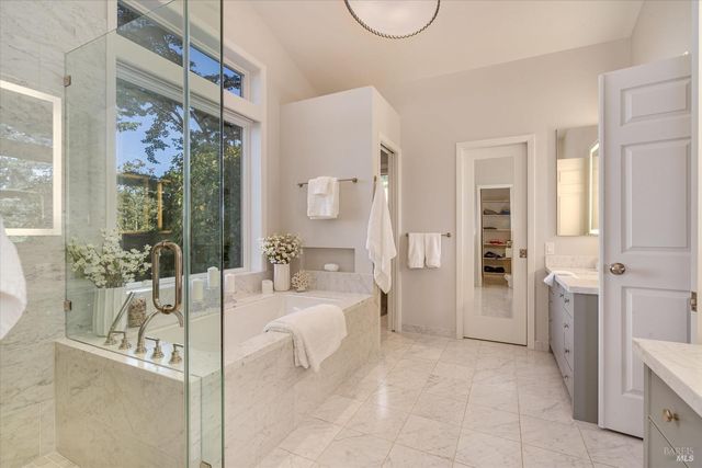 1155 Las Posadas Rd, Angwin, CA 94508