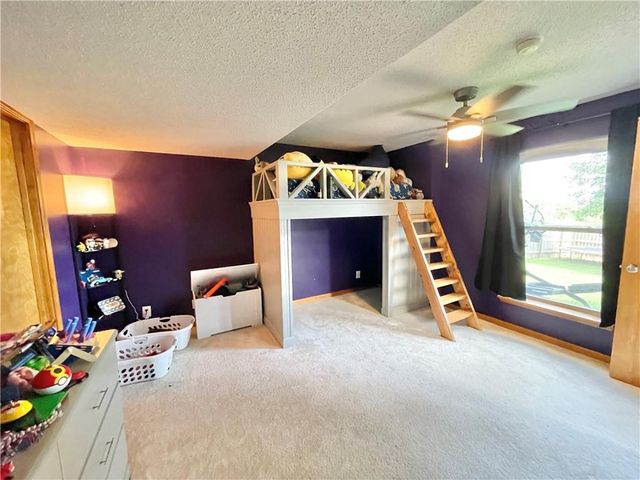 2224 W Ivory Circle, Excelsior Springs, MO 64024
