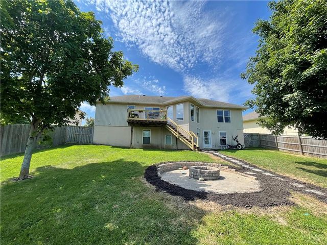2224 W Ivory Circle, Excelsior Springs, MO 64024