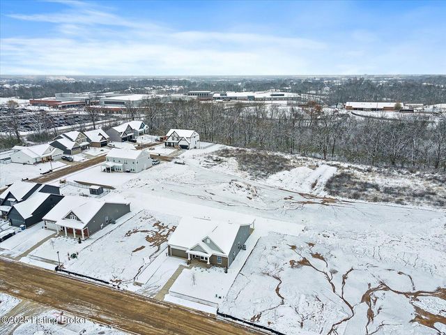 907 Creativity Crossing, Shelbyville, KY 40065