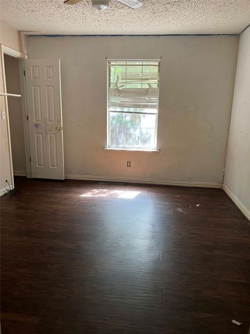 8116 Albert Street, White Settlement, TX 76108