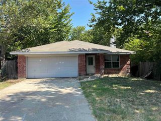 8116 Albert Street, White Settlement, TX 76108