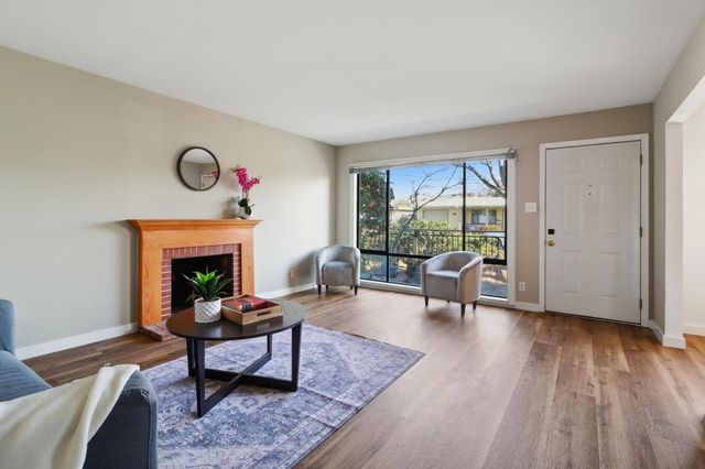 280 Calais Dr, Pinole, CA 94564