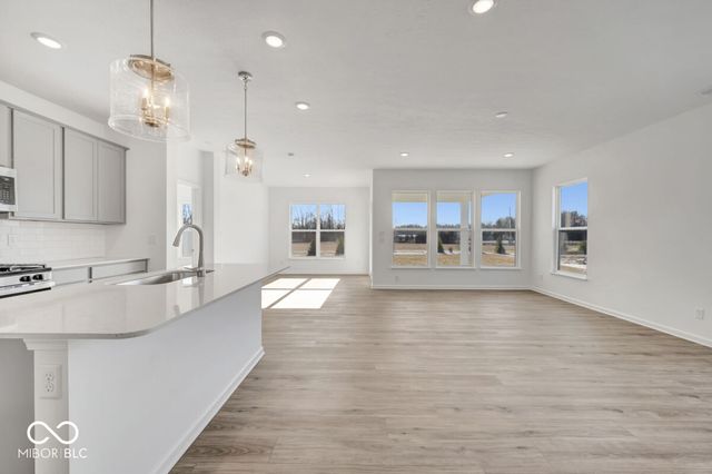 10601 Mangrove Drive, Indianapolis, IN 46239