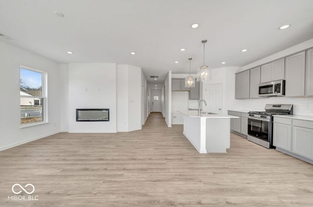 10601 Mangrove Drive, Indianapolis, IN 46239