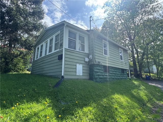 227 Scott Avenue, Camillus, NY 13219
