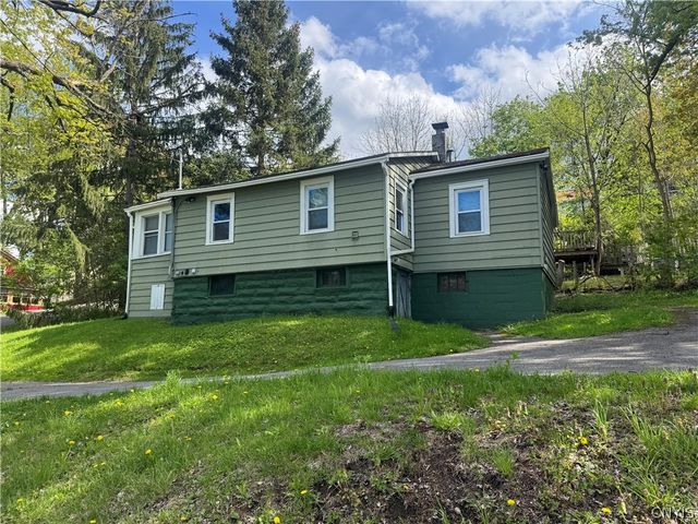 227 Scott Avenue, Camillus, NY 13219
