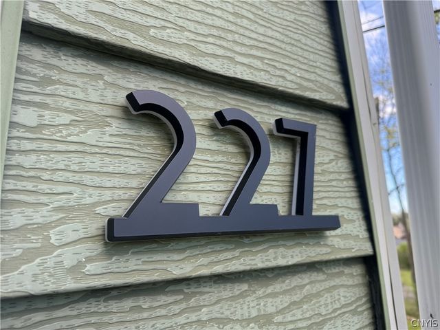 227 Scott Avenue, Camillus, NY 13219