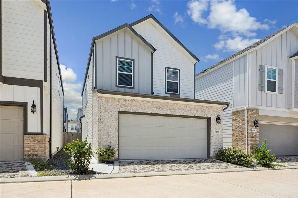 8409 Arden Valley Lane, Houston, TX 77063