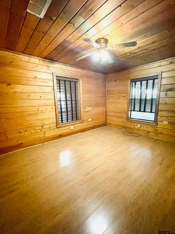 101 PR 5568, Alba, TX 75410