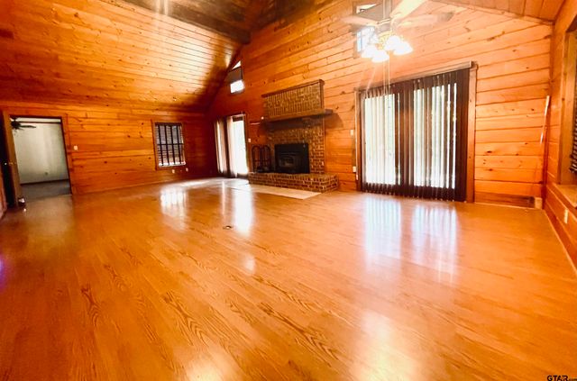 101 PR 5568, Alba, TX 75410