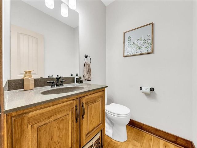24165 W 112th Place, Olathe, KS 66061