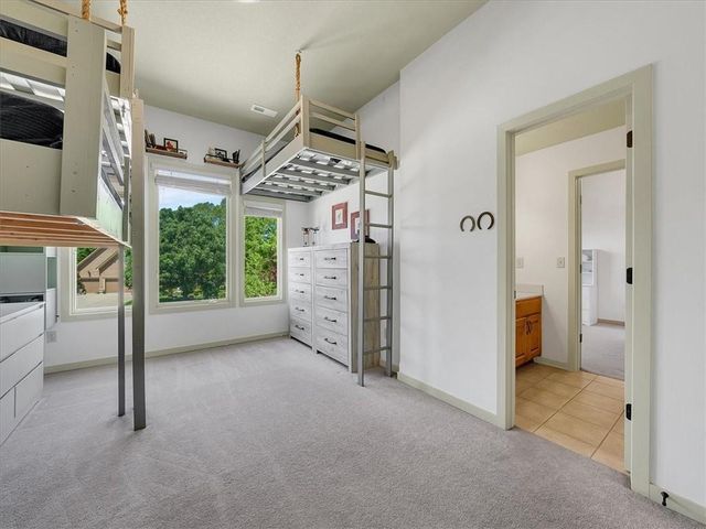 24165 W 112th Place, Olathe, KS 66061