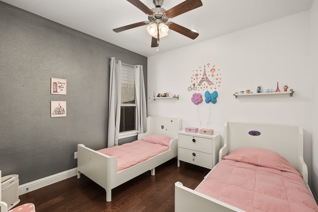 401 Middleton Drive, Roanoke, TX 76262