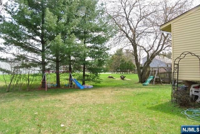 176 Walnut Street, Northvale, NJ 07647