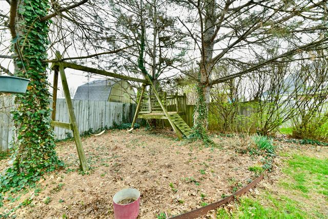 8518 Lockwood Place, Indianapolis, IN 46217