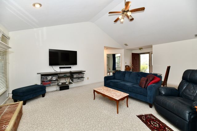 8518 Lockwood Place, Indianapolis, IN 46217