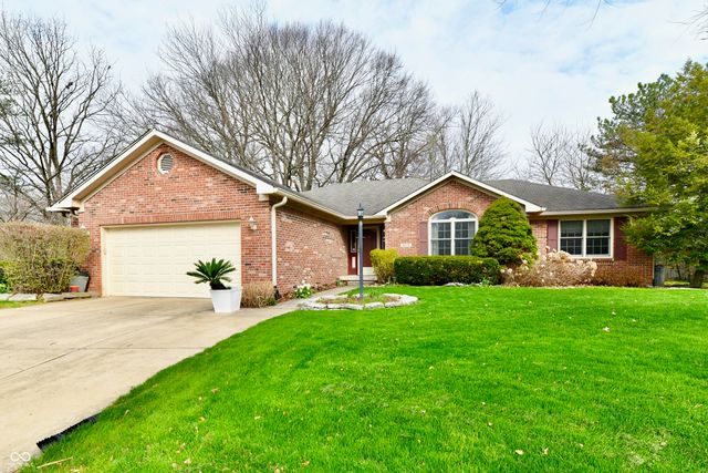8518 Lockwood Place, Indianapolis, IN 46217