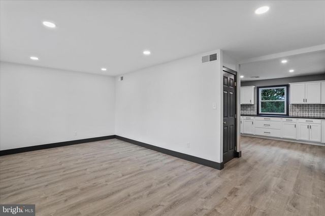 140 WILLIAMSON AVENUE AVE, Greencastle, PA 17225