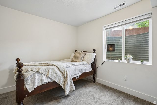 10083 S QUEENS FERRY DR., South Jordan, UT 84009